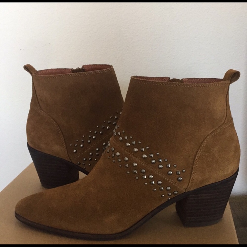 Lucky Brand-Latinia Casual Bootie
